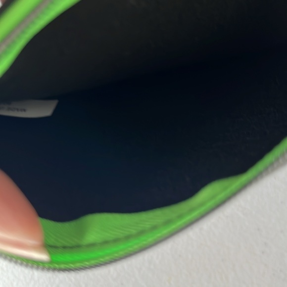 Two Ipsy cosmetic bags for women - Picture 8 of 8